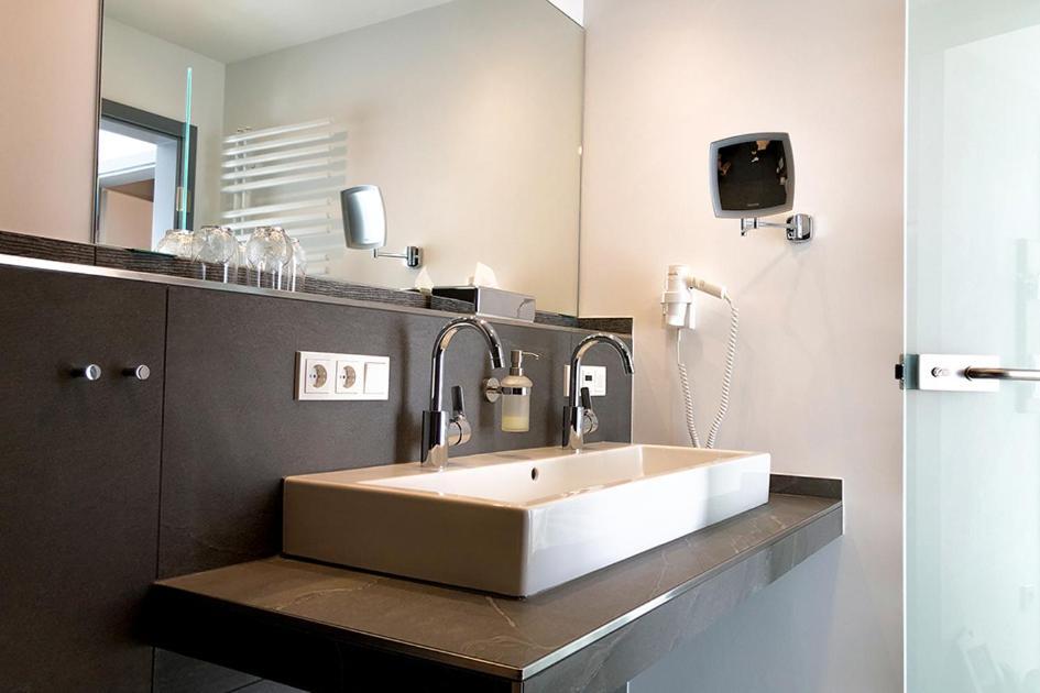 Landhotel Napoleon Wipperfurth Bagian luar foto